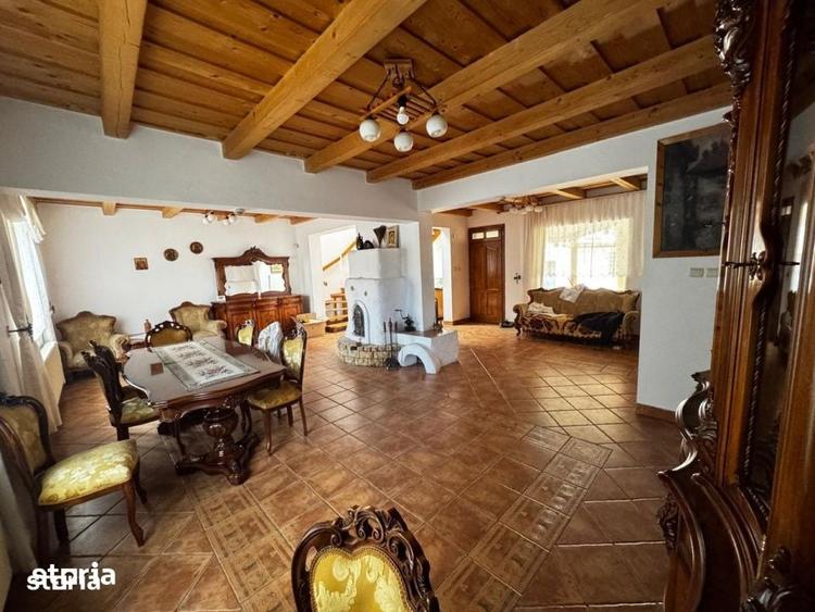 Casă cu 5 camere cu Teren 1000 Mp în Titulescu