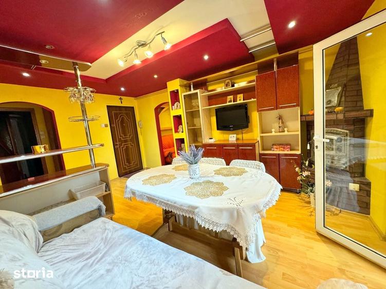 Apartament cu 3 camere decomandat în Mioriței