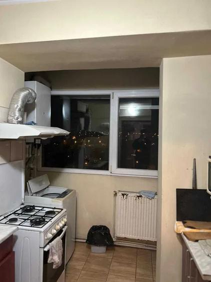 Apartament cu 2 camere decomandat în Mazepa 2