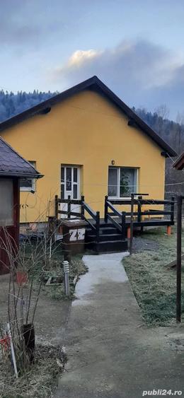 Casă cu 5 camere cu Teren 422 Mp în Zamora