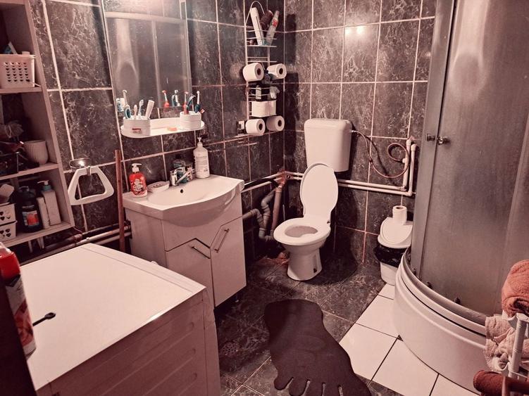 Casă cu 4 camere în Brestei