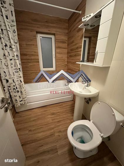Casă cu 4 camere cu Teren 200 Mp în Tunari