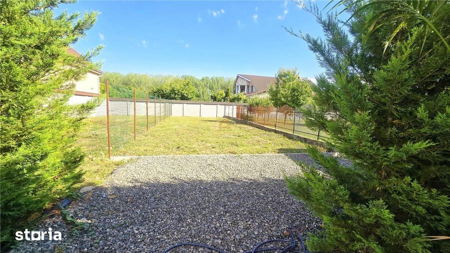 Casă cu 4 camere cu Teren 470 Mp în Micro 17