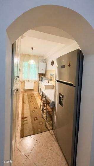 Apartament cu 4 camere în Tătărași