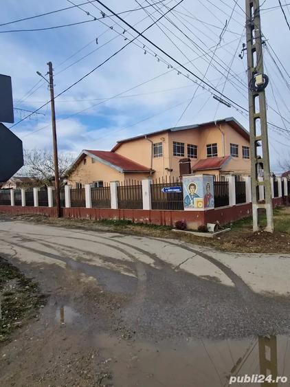 Casă cu 5 camere cu Teren 430 Mp în Șipotu