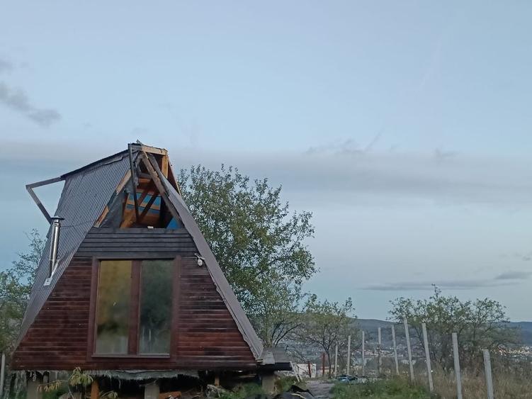 Teren de 560 mp, în Bogdănești (Bujoreni)