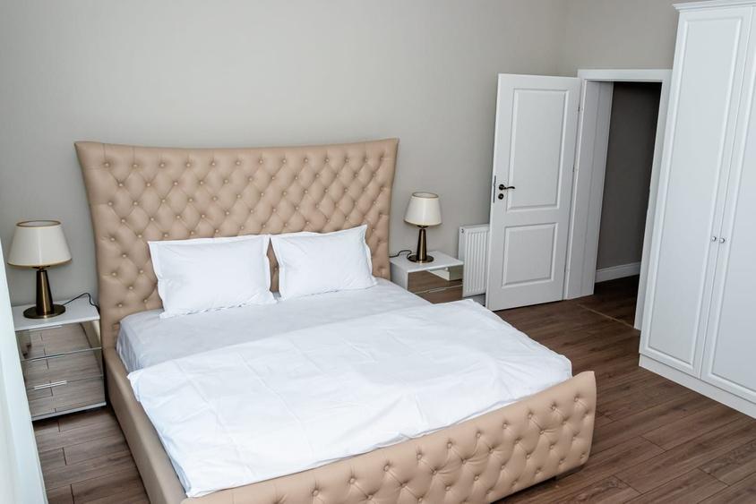 Apartament cu 2 camere, mobilat în Sinaia