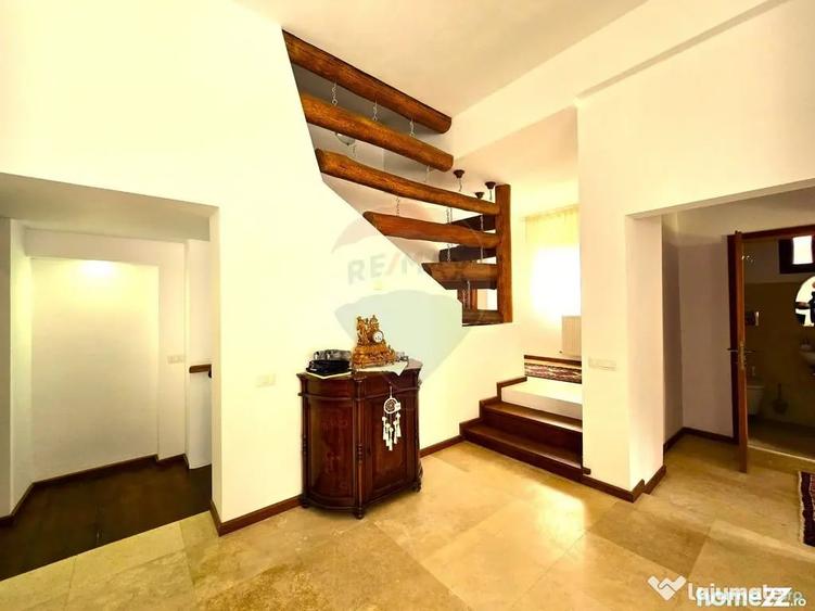 Casă cu 4 camere cu Teren 331 Mp în Valea Alba