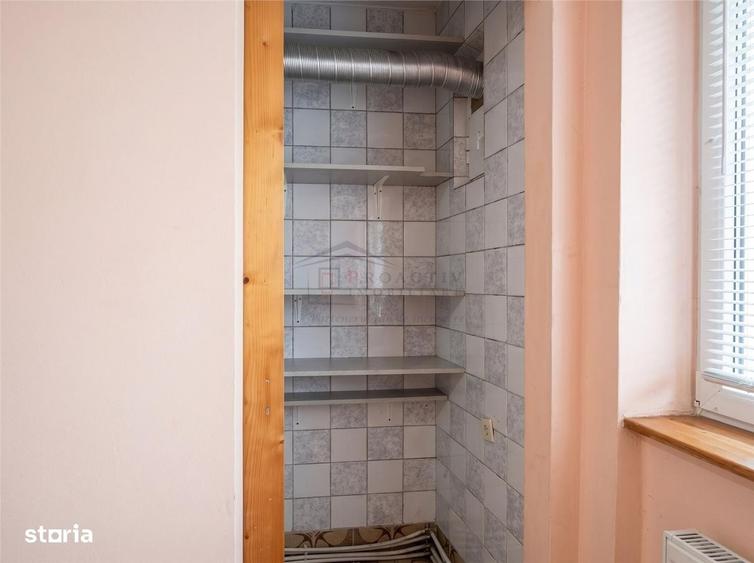 Apartament cu 3 camere decomandat în George Enescu