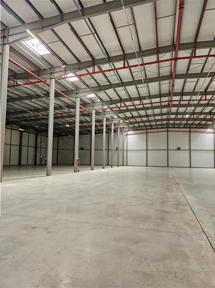 Spațiu industrial, de 2,500 mp, în Vest