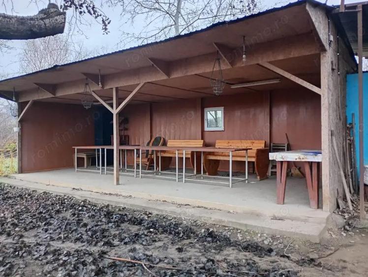 Teren de 8138 mp, în Periferie