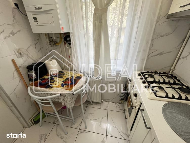 Garsonieră decomandată în Lazaret