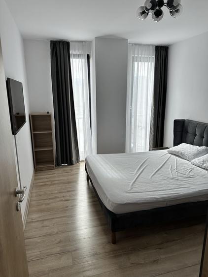Apartament cu 2 camere decomandat în Central