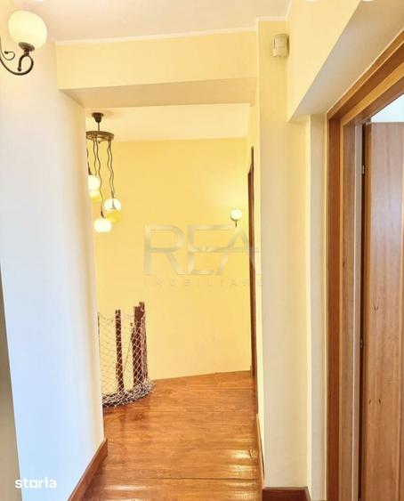 Apartament cu 4 camere decomandat în Centrul Civic