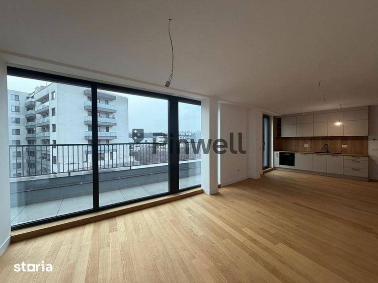 Apartament cu 4 camere, mobilat în Central
