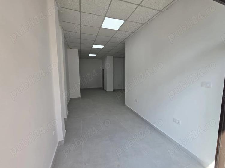 Spațiu comercial, de 52 mp, în Central