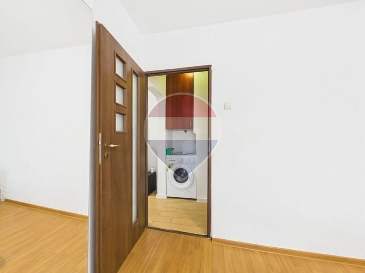 Apartament cu 2 camere decomandat, mobilat în 13 Septembrie