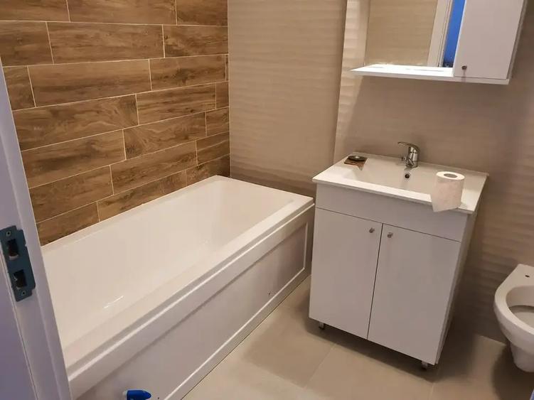 Apartament cu 2 camere, mobilat în Titan