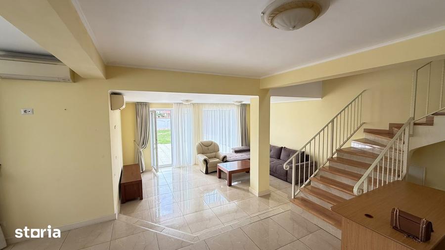 Casă cu 4 camere cu Teren 600 Mp în Central