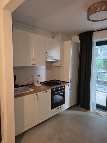 Apartament cu 2 camere decomandat în Theodor Pallady