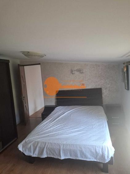 Casă individuală cu 3 camere cu Canalizare în Crângași