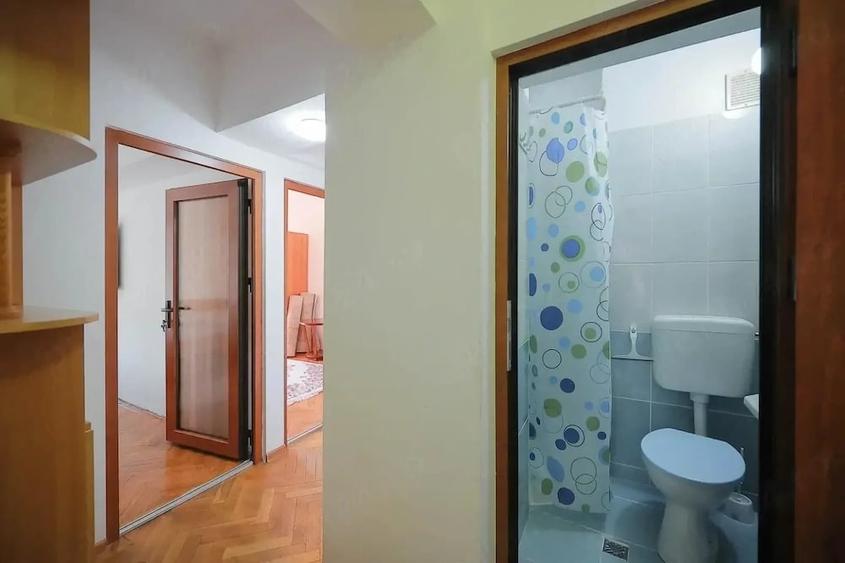 Apartament cu 3 camere decomandat în Ultracentral