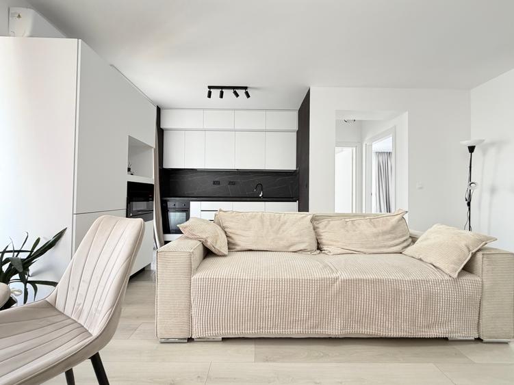Apartament cu 3 camere în Lipovei