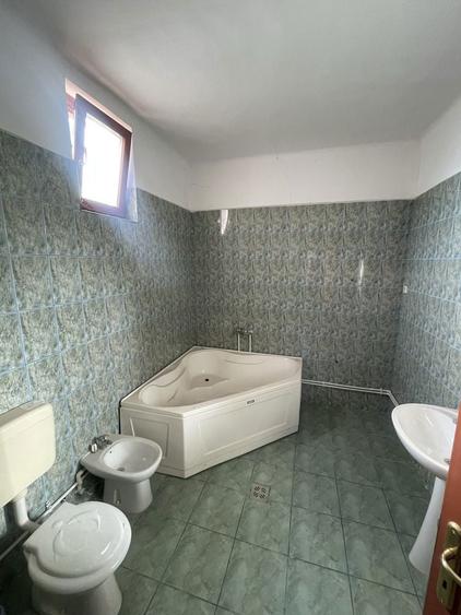 De vanzare casa in Beius, aproape de Pedagogic/ medie 2 - 4