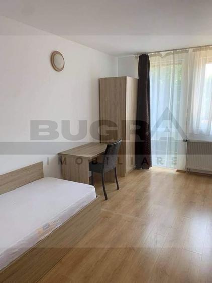 Casă cu 5 camere cu Canalizare în Zorilor