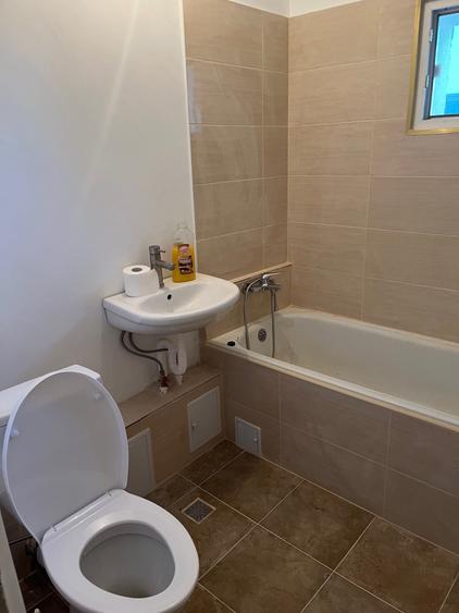 Apartament cu 2 camere semidecomandat în Rahova