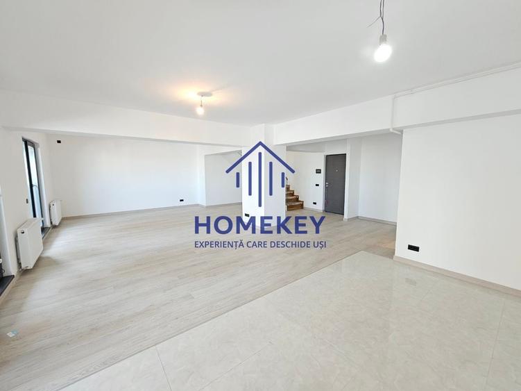 Apartament cu 3 camere decomandat în Dudești