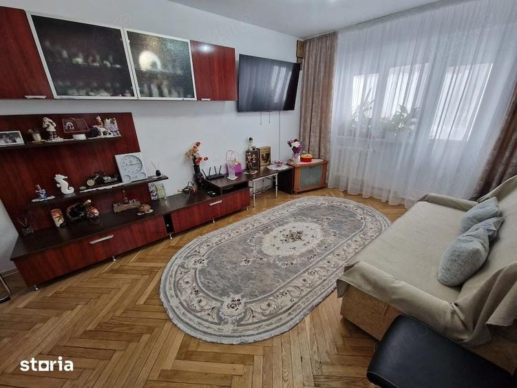 Apartament cu 2 camere decomandat în Mircea cel Bătrân