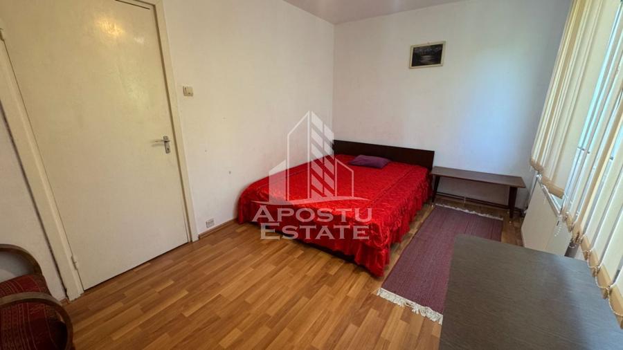 Apartament cu 2 camere semidecomandat în Tipografilor
