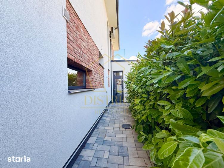 Duplex deosebit cu 5 camere | Garaj + beci | Dumbravita - 1