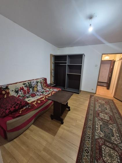 Garsonieră în Costin Georgian