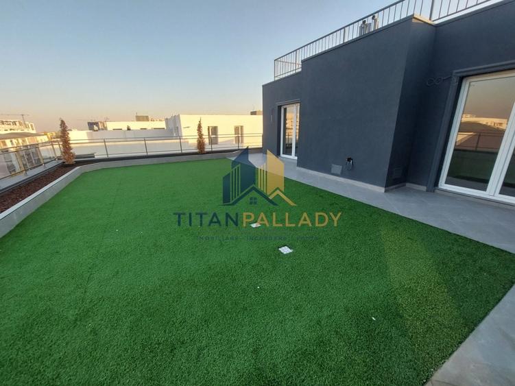 Penthouse cu 4 camere decomandat în Theodor Pallady