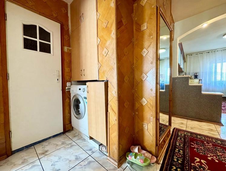 Apartament cu 3 camere decomandat, mobilat în Mănăștur