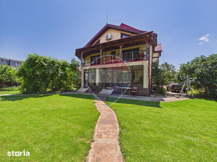 Casă cu Teren 1300 Mp în Central