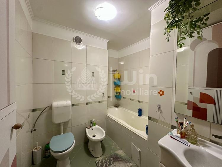 Apartament cu 4 camere semidecomandat în Gheorgheni