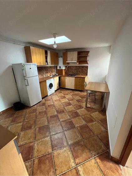Apartament cu 2 camere decomandat în Zorilor