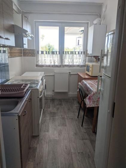 Apartament cu 2 camere semidecomandat în Tătărași