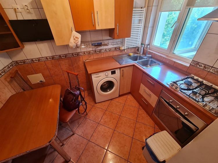 Favorit Apartament 2 camere 4-5 min metrou loc parcare - 2