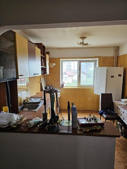 Apartament cu 3 camere decomandat în Tomis Nord