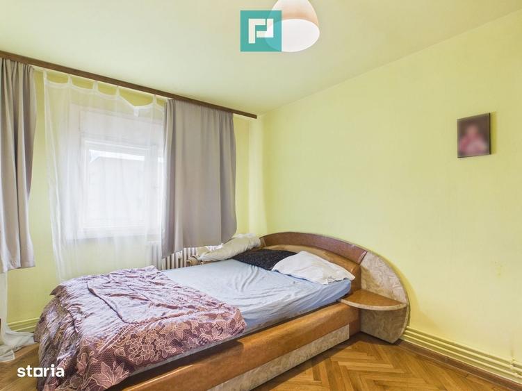 Apartament cu 3 camere decomandat în Aurel Vlaicu