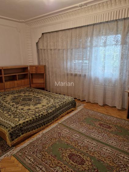 Inchiriez apartament 3 camere