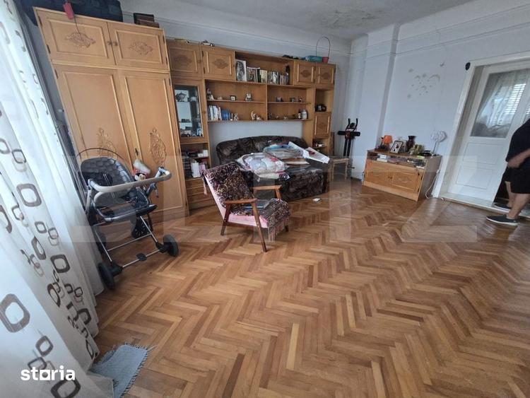 Casă cu 3 camere cu Teren 578 Mp în Central