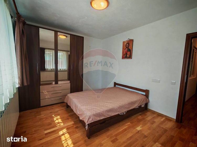 Casă cu 2 camere cu Teren 1200 Mp în Periferie