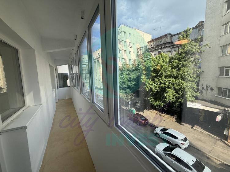 Apartament cu 4 camere decomandat, mobilat în Magheru