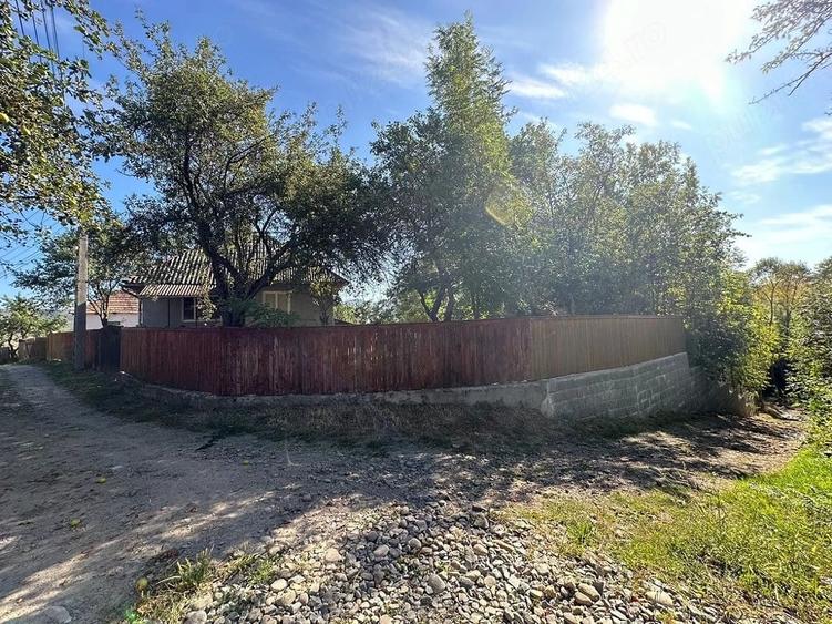 Casă cu Teren 850 Mp în Ocna de Jos