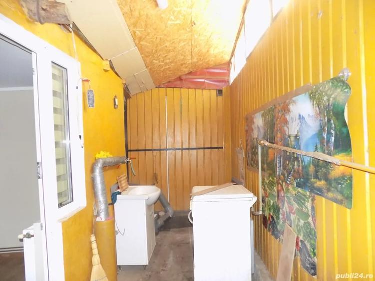 Casă cu 5 camere cu Teren 184 Mp în Central